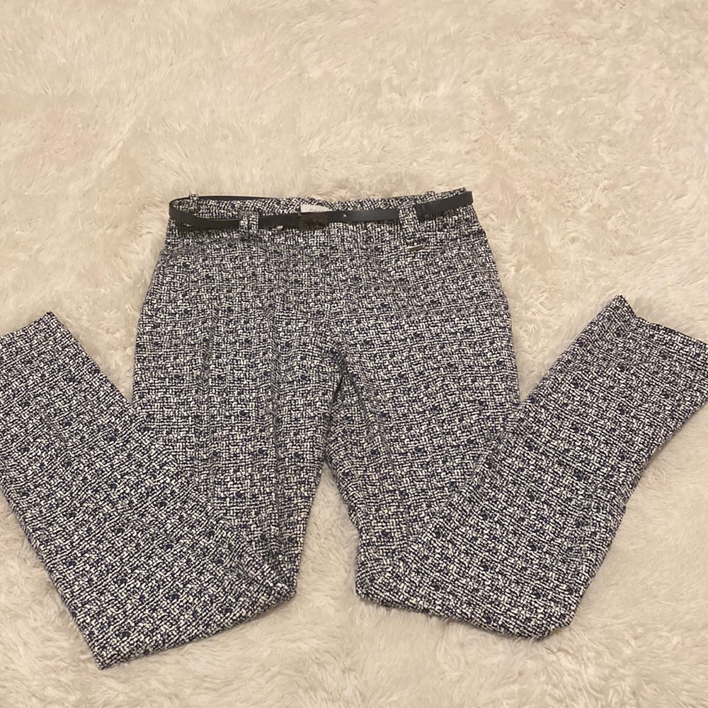 Calvin Klein blue patterned dress pants w/belt - size 6